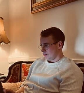 Chris, founder of Maporio